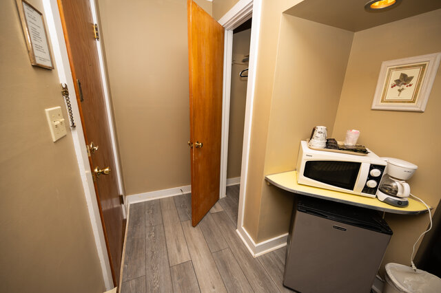 Image 2 for Small Cozy Motel Rooms