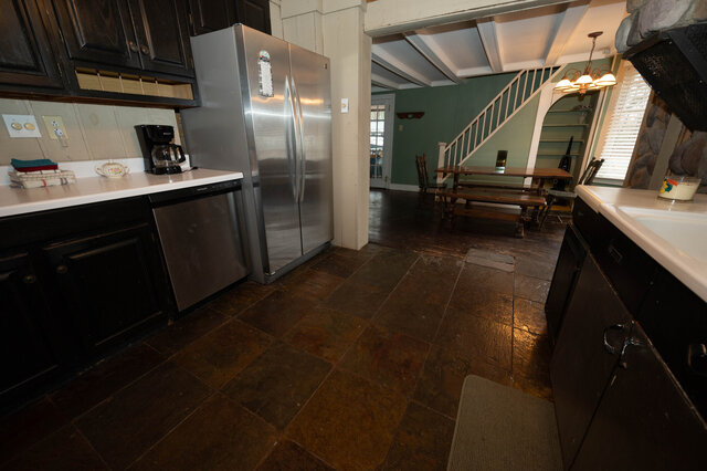 Image 11 for Main House