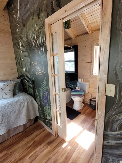 Image 6 for 3 The Aurora