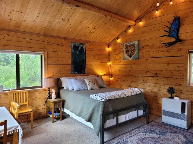 Image 21 for 2 The Blue Moon