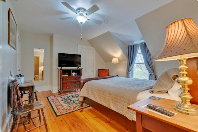 Image 2 for Taupe Room