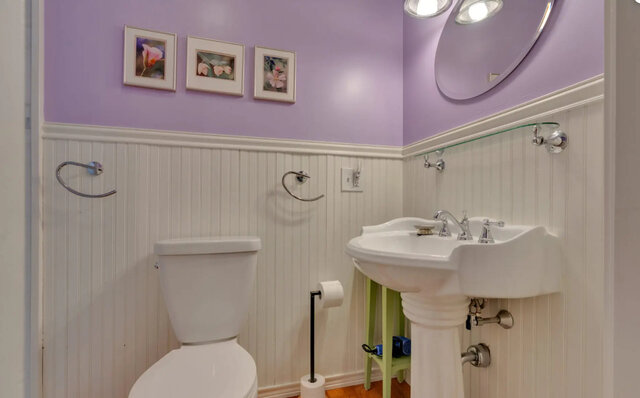 Image 6 for Wisteria Room