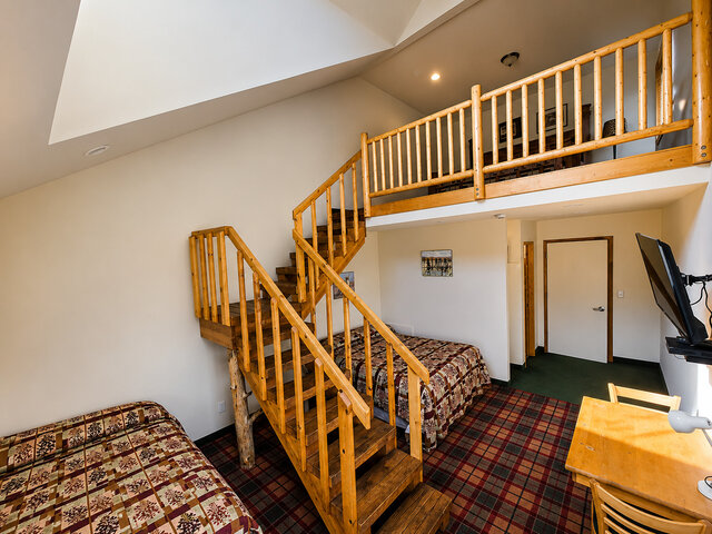 Image 1 for Loft Suite 102