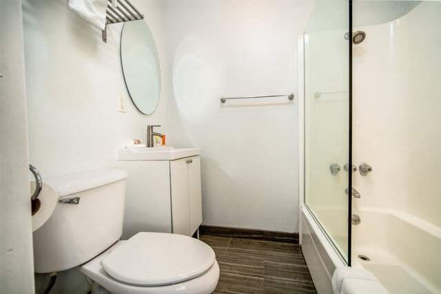 Image 3 for Economy Studio with Partial Ocean View