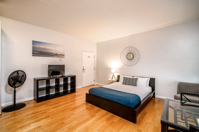 Image 5 for Studio with Partial Ocean View