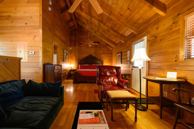 Image 3 for (Cabin 315) Creek Song