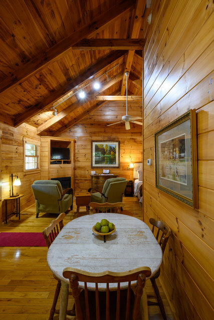Image 10 for (Cabin 299) Along the Way