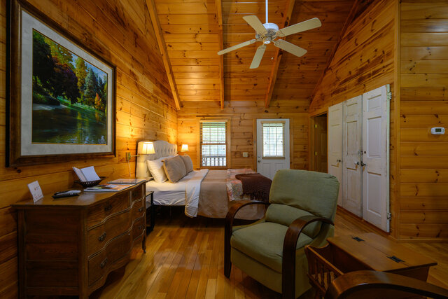 Image 3 for (Cabin 299) Along the Way