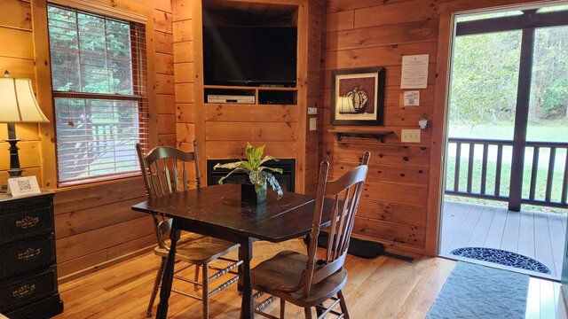 Image 5 for (Cabin 295) Trails End