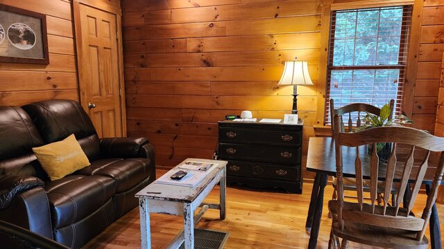 Image 3 for (Cabin 295) Trails End