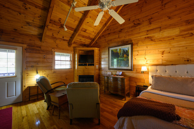 Image 12 for (Cabin 299) Along the Way