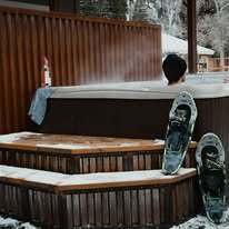 Image 20 for CABIN: RIVERFRONT DELUXE (Max:6)