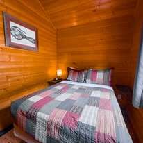 Image 10 for CABIN: RIVERFRONT DELUXE (Max:6)