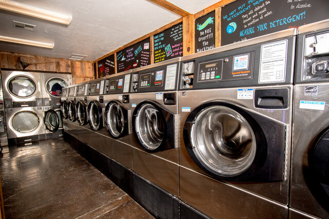 Image 20 for CABIN: RUSTIC (Max:4) Pet Friendly