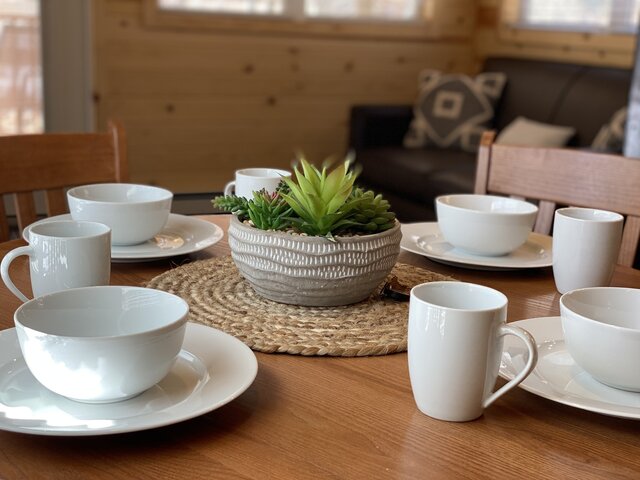 Image 18 for CABIN: RIVERFRONT DELUXE (Max:6)