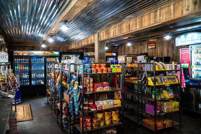 Image 16 for CABIN: RIVERFRONT RUSTIC (Max:4) Pet Friendly