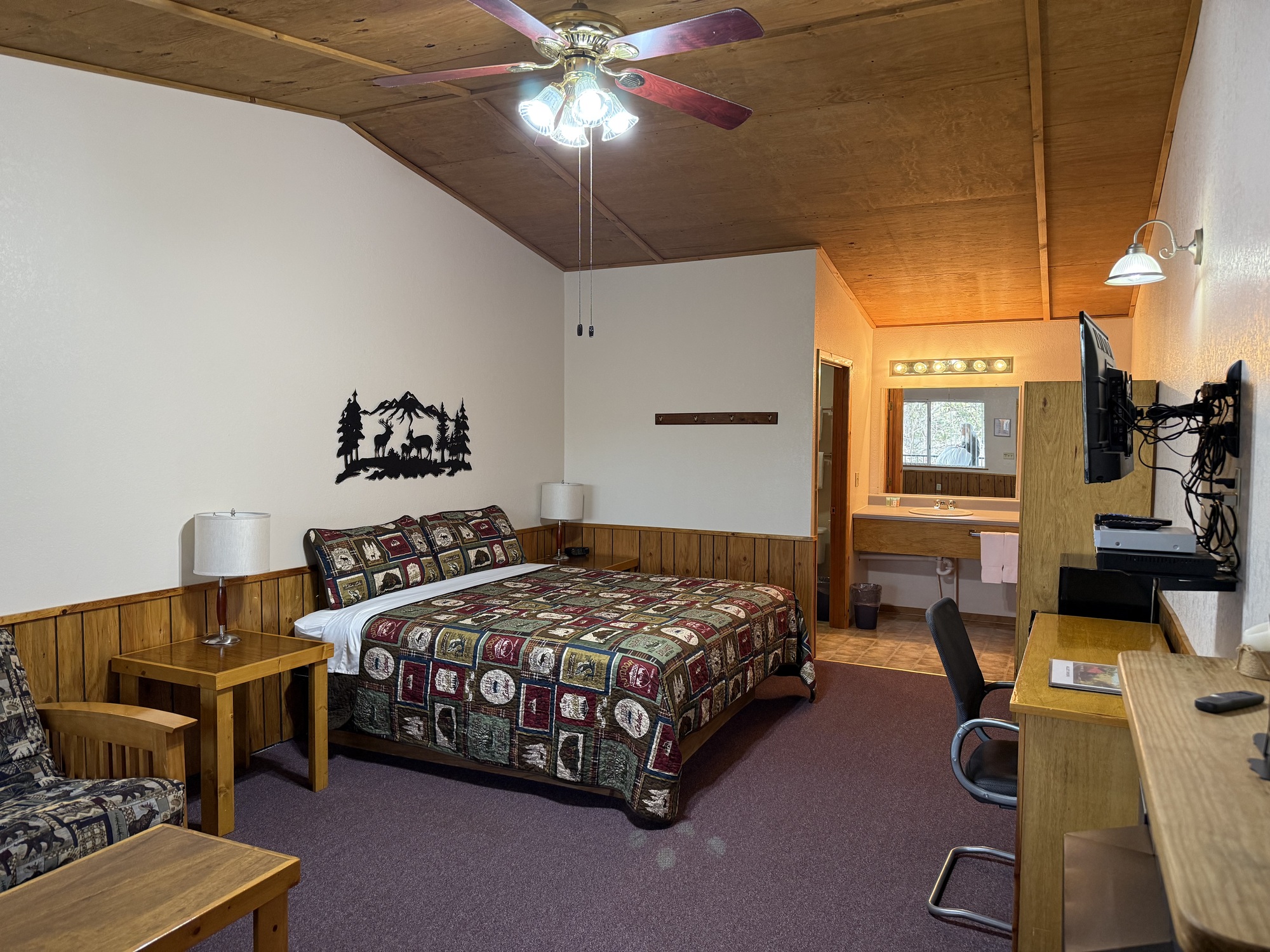 Eminence Cottages & Camp — photo