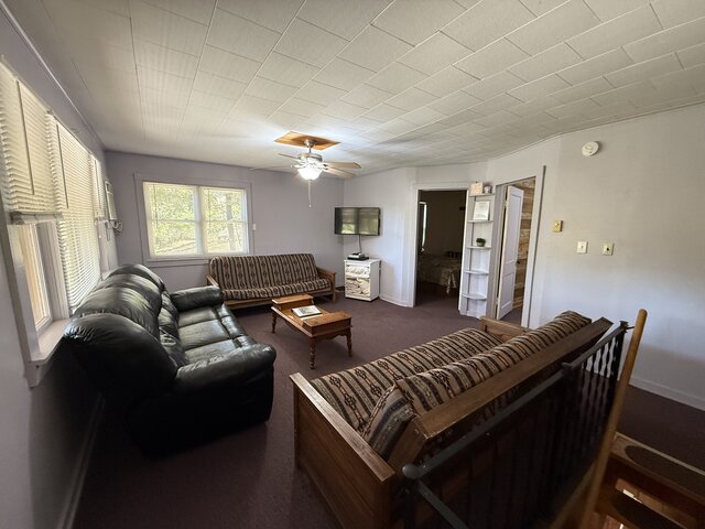 Image 2 for Two Story Cottage #8