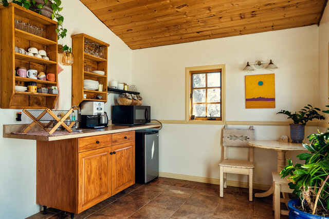 Image 14 for River Room