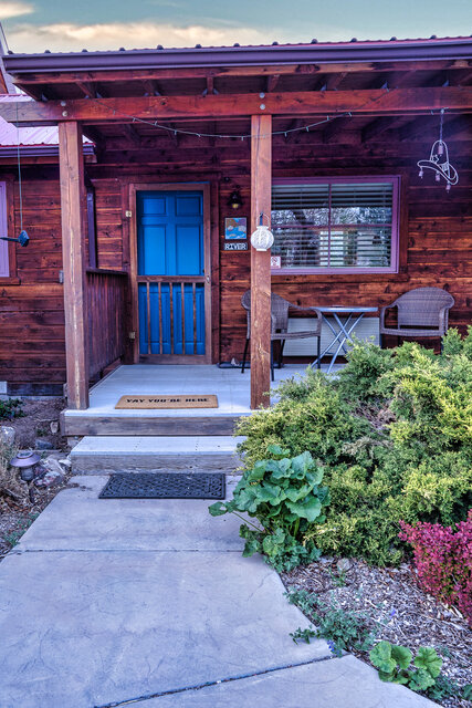 Image 2 for River Room