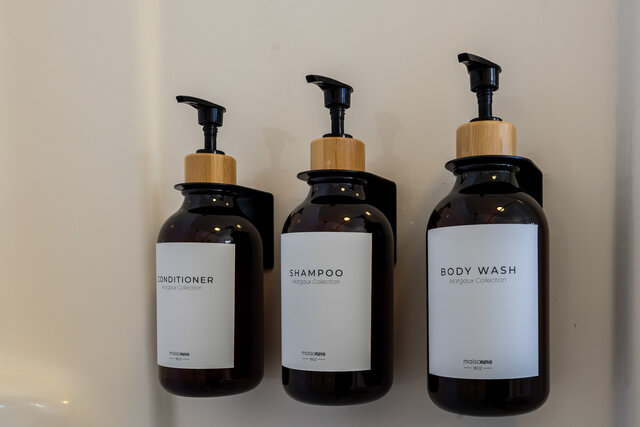 Image 12 for River Room