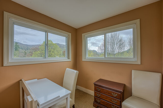 Image 3 for Notchview - Two Queen (T)