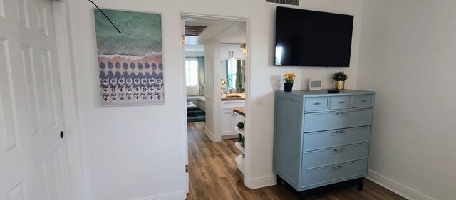 Image 1 for 109 Beach House Deluxe (2nd Floor)
