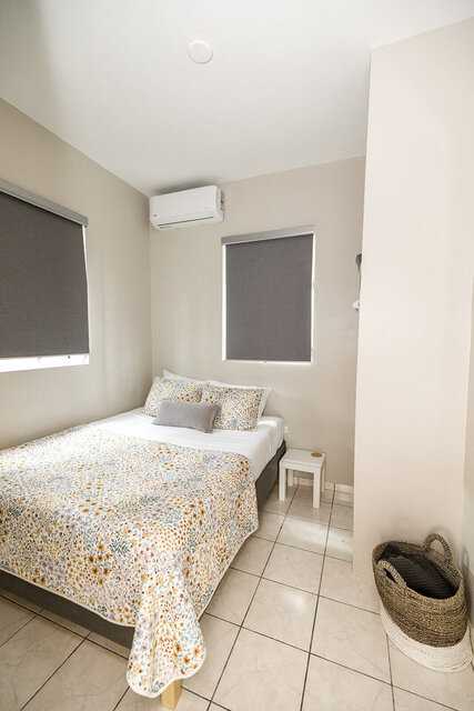 Image 6 for Oasis