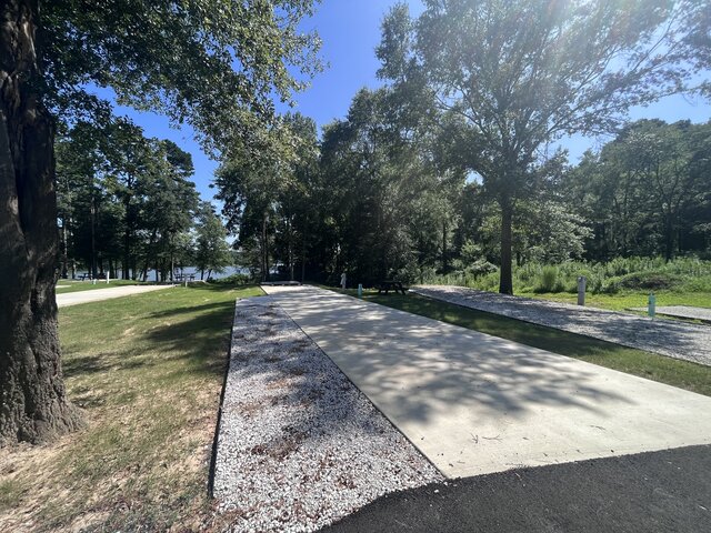 Image 7 for RV 47 Lakefront Back-In