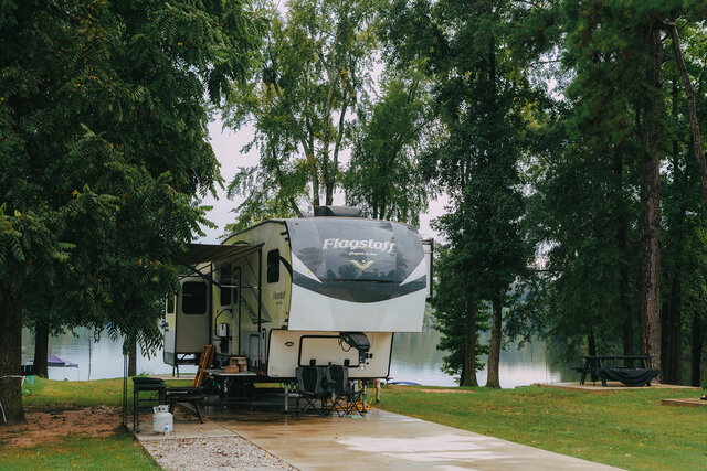 Image 1 for RV 46 Lakefront Back-In