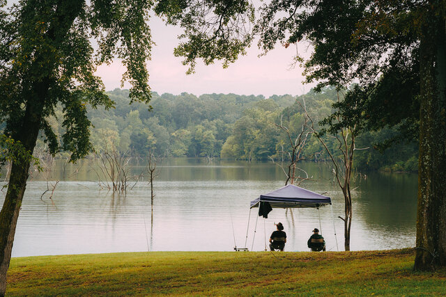 Image 4 for RV 37 Lakefront Back-In