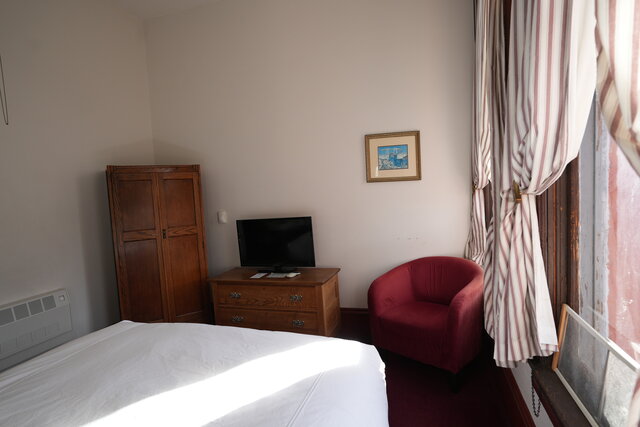 Image 2 for Mini Suite 17