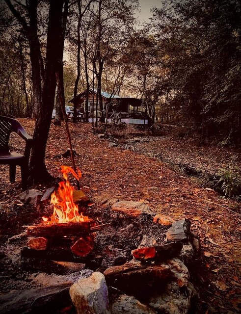Image 12 for Lil' Rustic with Hot Tub