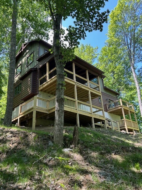 Image 1 for Sky Breeze