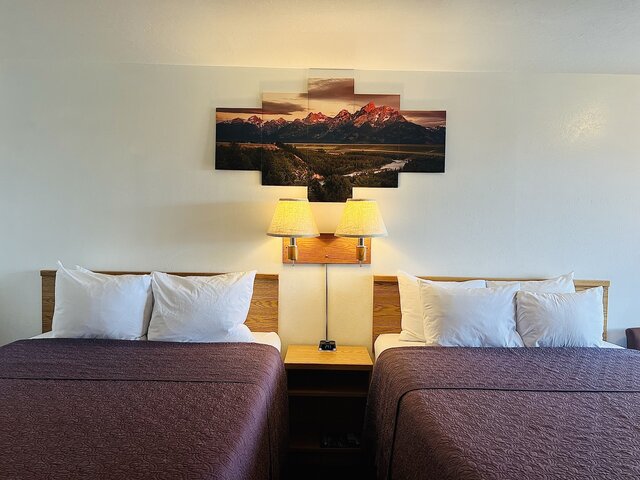 Image 4 for 201 Madison Valley Room (2Q)