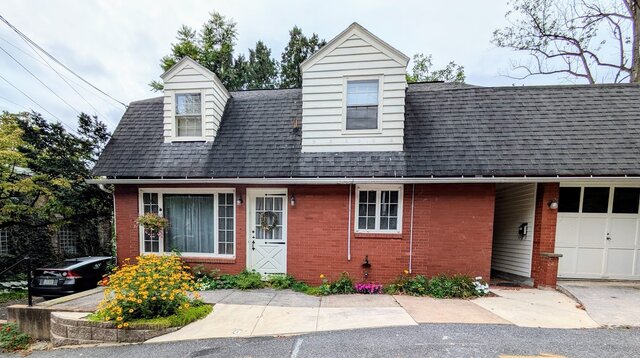 Image 1 for The Cottage at Bellefonte Bed and Breakfast