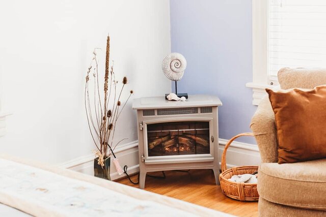 Image 8 for Coastal Room