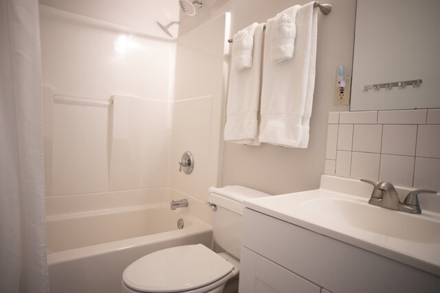 Image 5 for 28) Premium King Deluxe