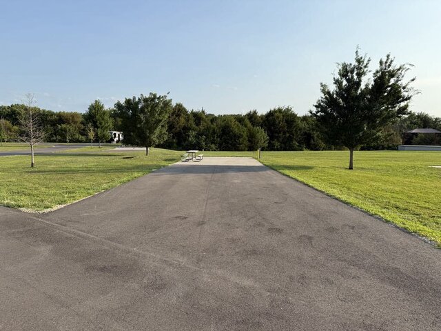 Image 2 for RV-55 RV  Nightly Back-in