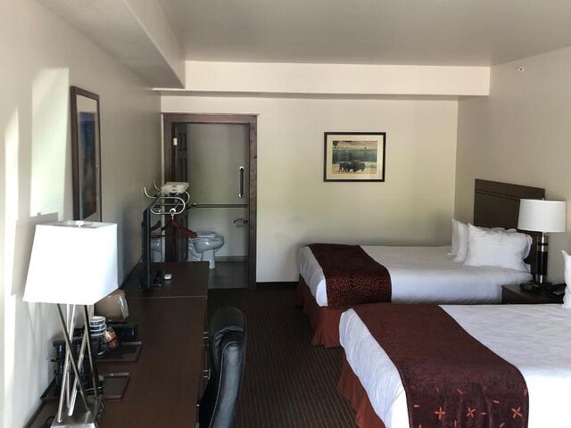 Image 1 for Two Bed Queen ADA Rooms