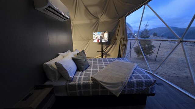 Image 2 for Accessible Deluxe Mountain Views