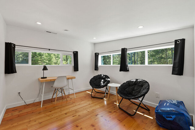 Image 16 for The Flathead