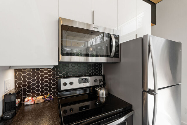 Image 10 for The Two Medicine