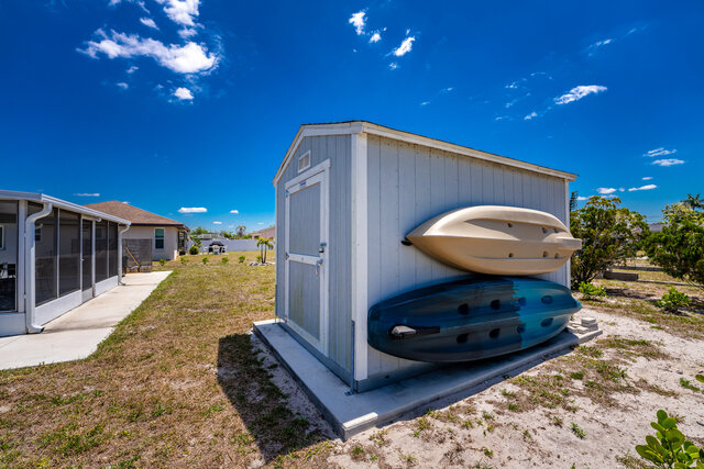 Image 6 for Shark Tooth Shores