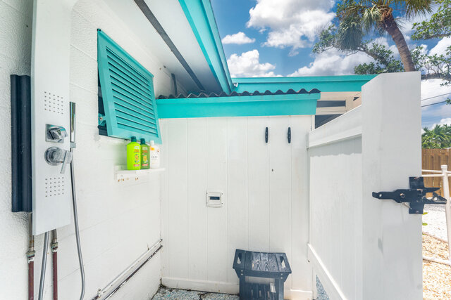 Image 19 for Seashell Shanty