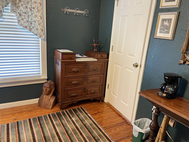 Image 2 for Ocali Room (Pets not allowed in the Inn)