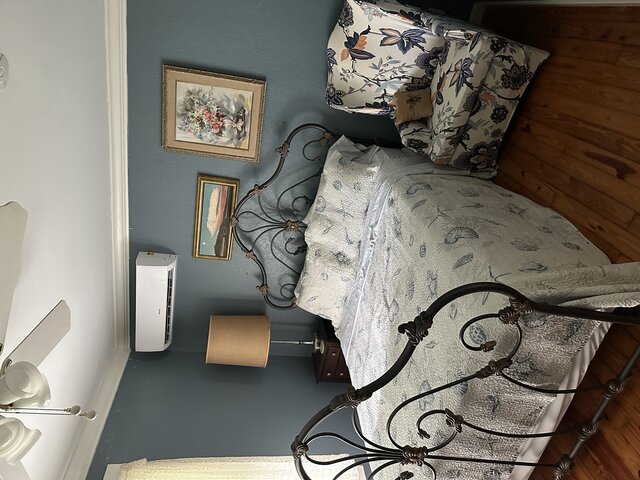 Image 1 for Sweet Bay Room (Pets not allowed in the Inn)