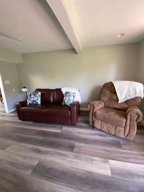 Image 11 for Creekside Rest