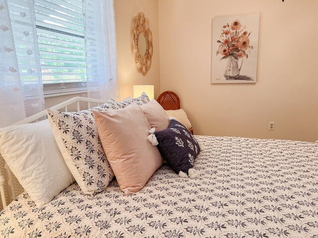 Image 5 for Suncoast Getaway