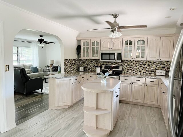 Image 11 for Suncoast Getaway